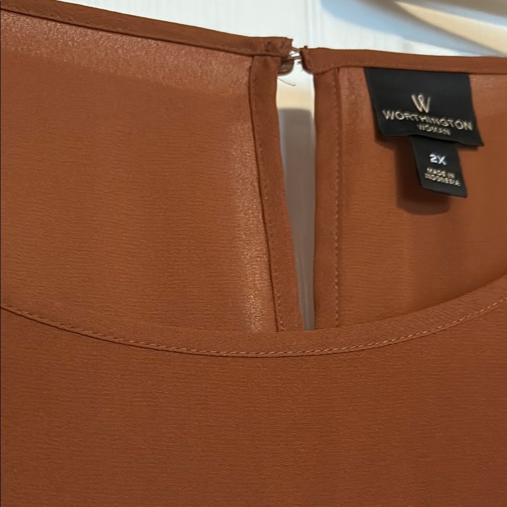Women's Rust Top - Picture 6 of 8